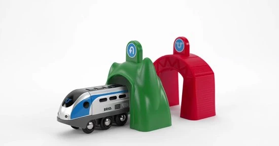 BRIO Smart Tech Engine - Locomotief Met 2 Actietunnels - 33834 4 BRIO Smart Tech Engine - Locomotief Met 2 Actietunnels - 33834 - Afbeelding 2