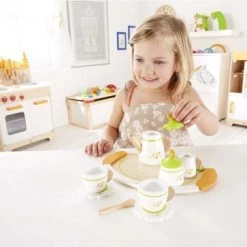 Houten Thee-setje Hape -duurzamer-speelgoed Verkoop 550x363 3