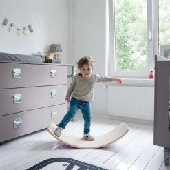 Wobbel Pro Wilde Rozen (roze) - Blank Gelakt Houten Balance Board Van 90 Cm Met Roze Ecovilt -duurzamer-speelgoed Verkoop 550x365 17