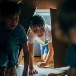 Kartonnen Speeltent Voor Kinderen - De KarTent Junior Speeltent Binnen - Cadeau Van Sinterklaas Cadeau - Hobbykarton - KarTent -duurzamer-speelgoed Verkoop 550x366 20