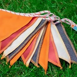 L.A.P. Atelier Vlaggenlijn Hollands Glorie | 4 Meter |stoffen Vlaggetjes | Duurzaam & Handgemaakt | Oranje Rood Wit Blauw -duurzamer-speelgoed Verkoop 550x366 44