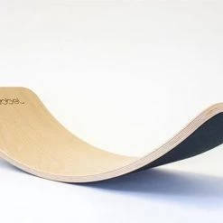 Wobbel Original Zwart - Blank Gelakt Houten Balance Board Van 90 Cm Met Zwart Wolvilt -duurzamer-speelgoed Verkoop 550x367 15