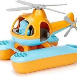 Green Toys Inc Green Toys Zee Helikopter Oranje/Blauw 26 Green Toys Inc Green Toys Zee Helikopter Oranje/Blauw -duurzamer-speelgoed Verkoop 550x464 2