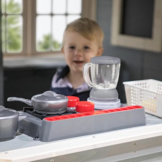 Backyard Discovery Spring Cottage - Houten Speelhuisje Met Speelkeukentje, Deurbel, Brievenbus, Krijtbord, Bloembak En Kunststof Groentes - Speelhuis Voor De Tuin / Buiten 11 Backyard Discovery Spring Cottage - Houten Speelhuisje Met Speelkeukentje, Deurbel, Brievenbus, Krijtbord, Bloembak En Kunststof Groentes - Speelhuis Voor De Tuin / Buiten - Afbeelding 9