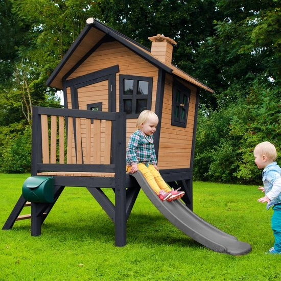 AXI Robin Speelhuis In Bruin/Antraciet - Met Veranda En Grijze Glijbaan - Speelhuisje Op Palen Met Veranda - FSC Hout - Speeltoestel Voor De Tuin 12 AXI Robin Speelhuis In Bruin/Antraciet - Met Veranda En Grijze Glijbaan - Speelhuisje Op Palen Met Veranda - FSC Hout - Speeltoestel Voor De Tuin - Afbeelding 10
