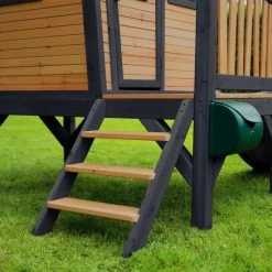 AXI Robin Speelhuis In Bruin/Antraciet - Met Veranda En Grijze Glijbaan - Speelhuisje Op Palen Met Veranda - FSC Hout - Speeltoestel Voor De Tuin 54 AXI Robin Speelhuis In Bruin/Antraciet - Met Veranda En Grijze Glijbaan - Speelhuisje Op Palen Met Veranda - FSC Hout - Speeltoestel Voor De Tuin -duurzamer-speelgoed Verkoop 550x550 790