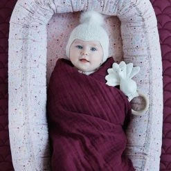 CamCam Copenhagen Cam Cam Rammelaar Pauw Creme White -duurzamer-speelgoed Verkoop 550x550 952