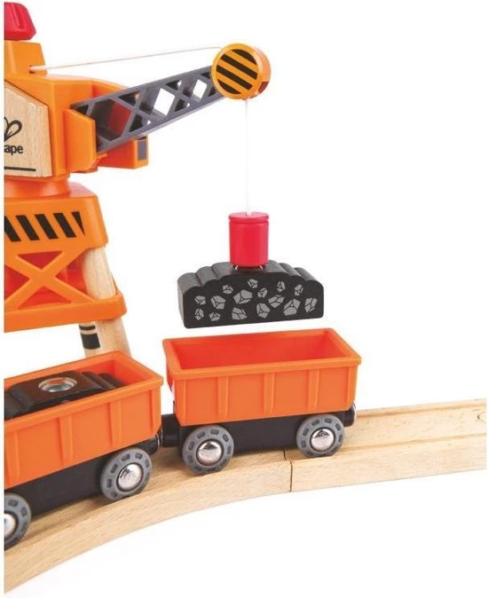 Hape Diesel Goederentrein 5-delig Groen/oranje/zwart 5 Hape Diesel Goederentrein 5-delig Groen/oranje/zwart - Afbeelding 3